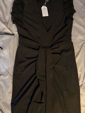 Black V-Neck Tie-Waist Women’s Dress